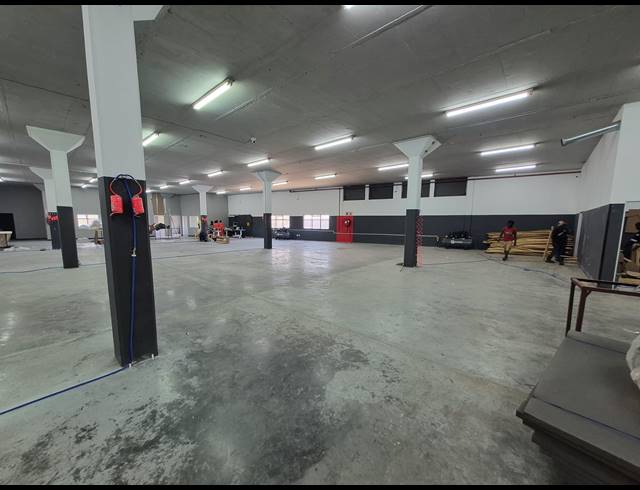 7,500M² WAREHOUSE FOR SALE IN BENROSE